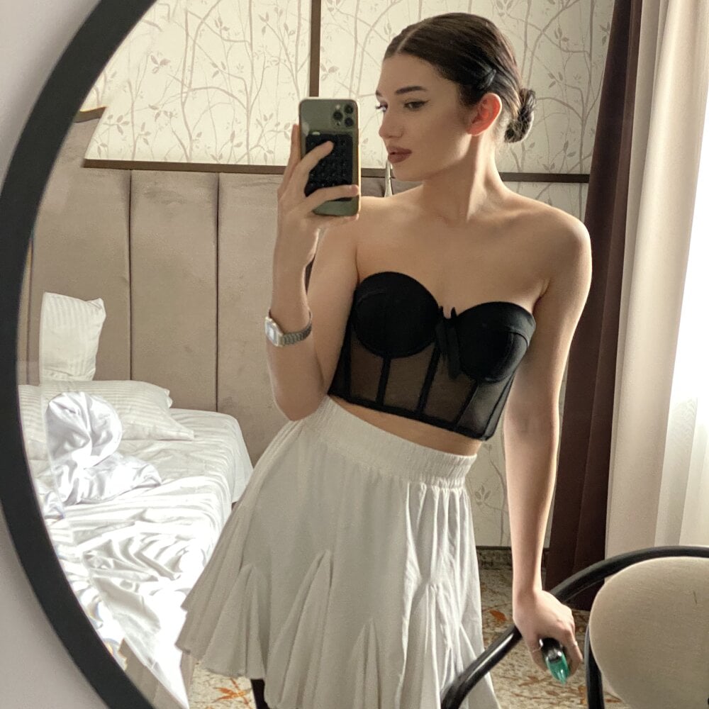 wixiyaa profile