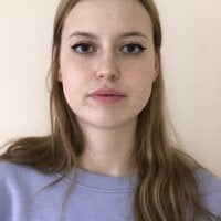 GillianWelc's Offline Chat Room