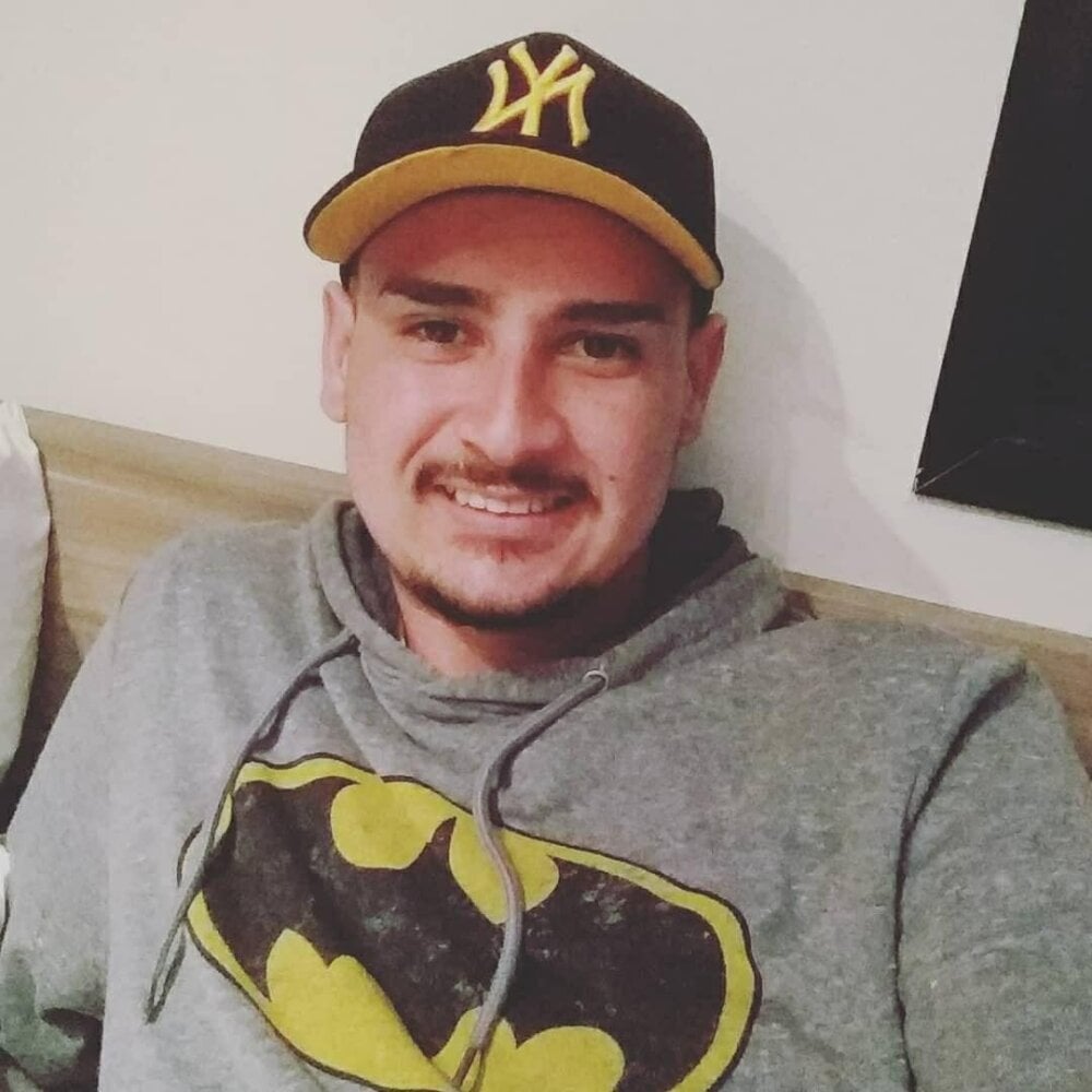fjpgostoso0179's Offline XXX Chat