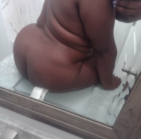 msprettybrownskin69's Offline Chat Room