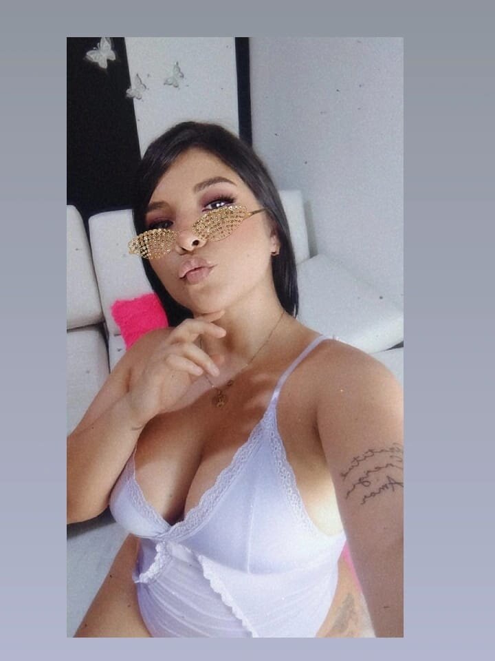 alexamilerhot 🚇 webcam chat