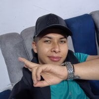 Dymytrixx10's webcam live show