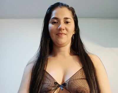 samantahot65 Live Cam and Profile on UnifiedCams