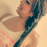 adriana_soto's Offline Chat Room