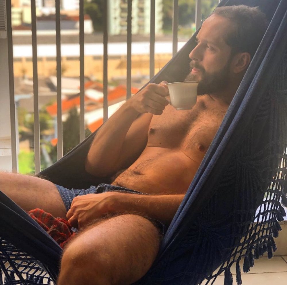 adrianoputo from stripchat
