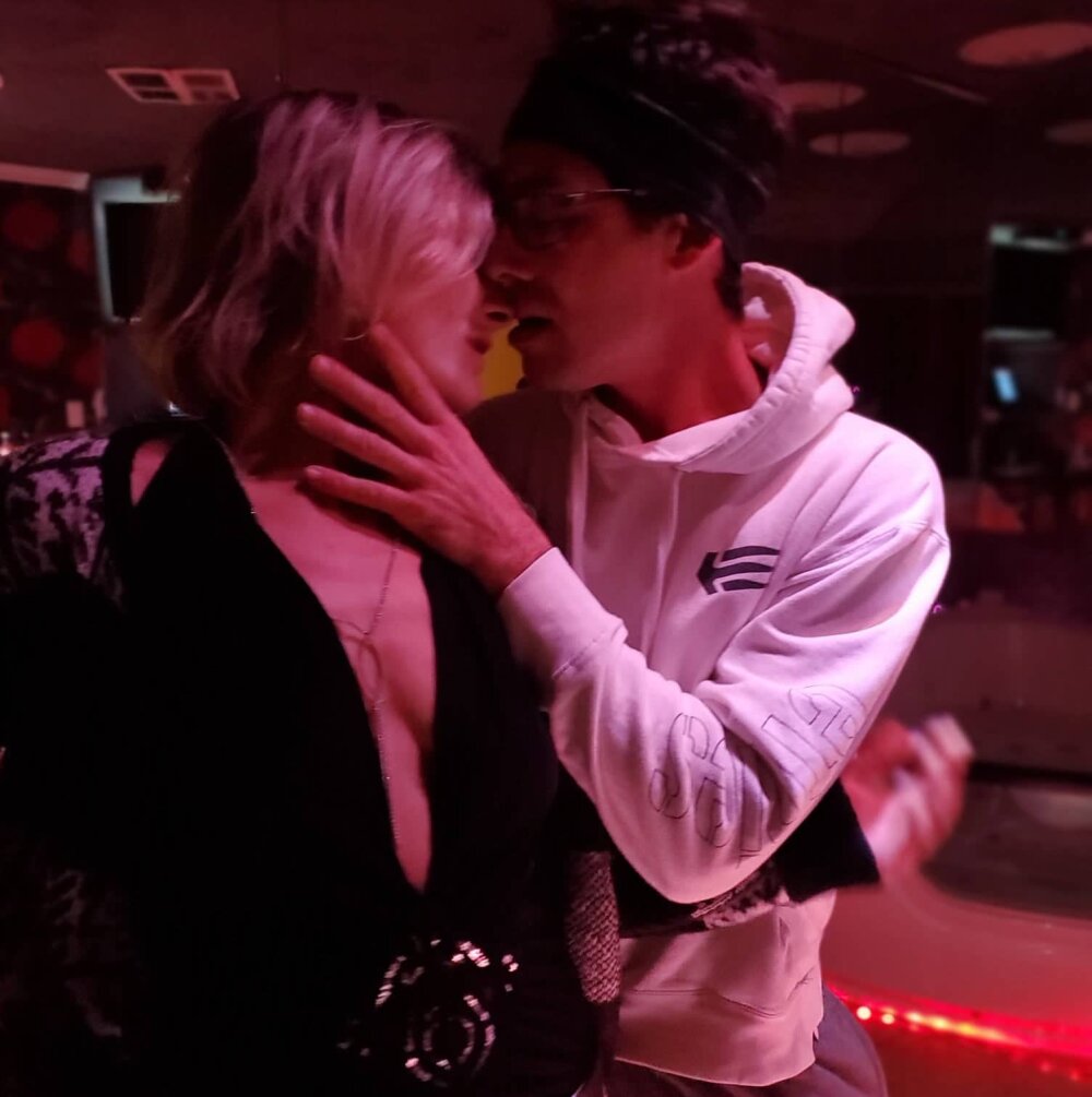 Chat +18 off-line de eroticacouple