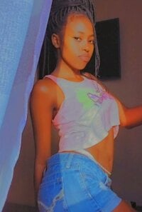 choco_ebony's Live XXX Chat