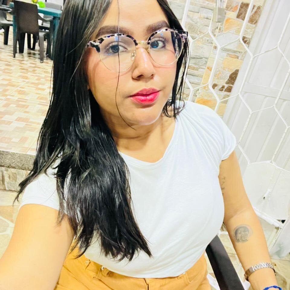 jade_gonzalez from stripchat