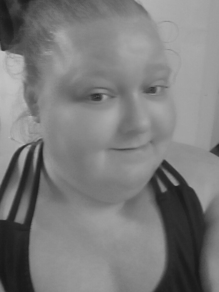 deepthroatDD Adlı Modelin Çevrimdışı XXX Sohbeti