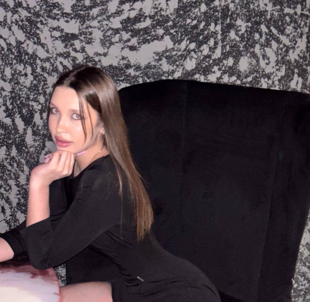 _britney_babe_ live cam model at StripChat