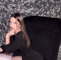 _britney_babe_'s Offline Chat Room