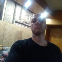 HardcoreHaunz's Offline Chat Room