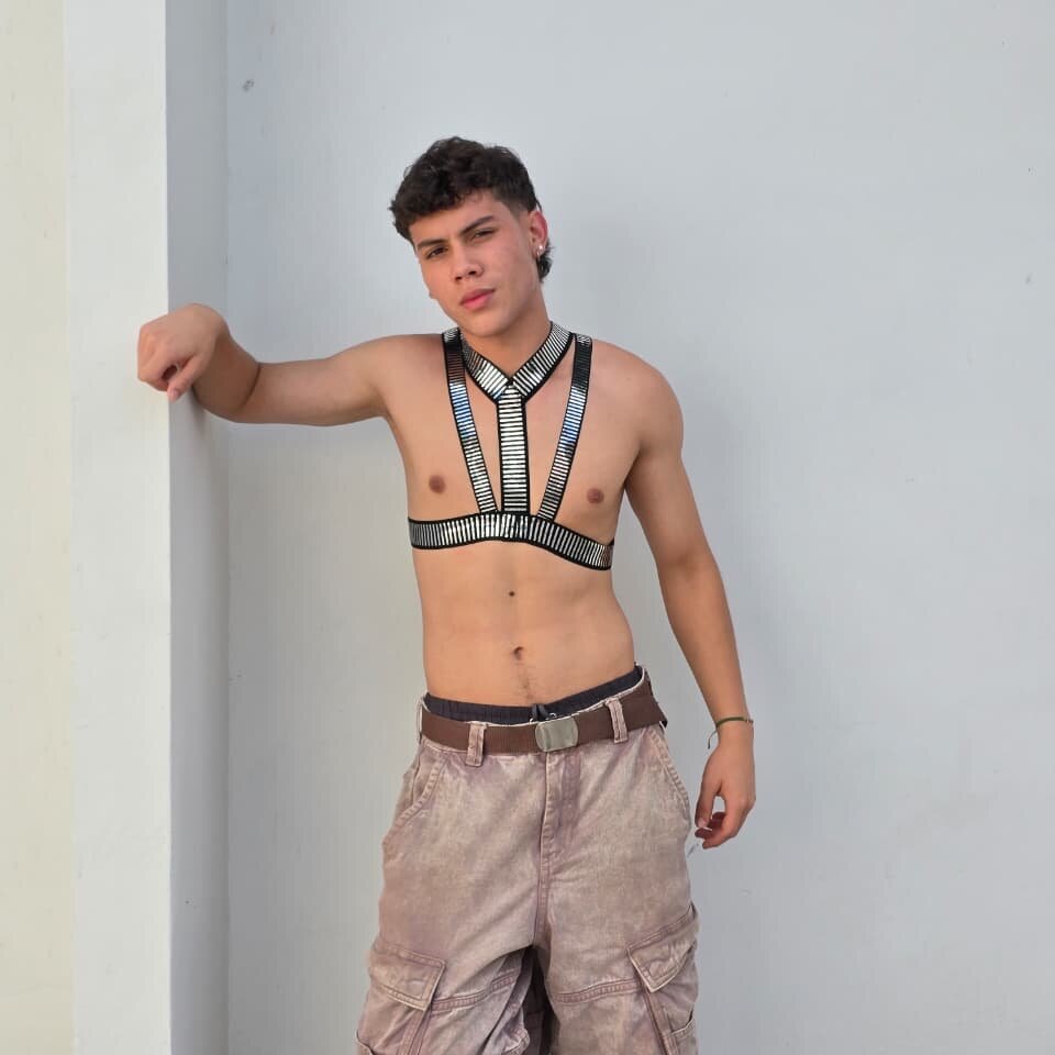 Erick_wingston's Offline XXX Chat