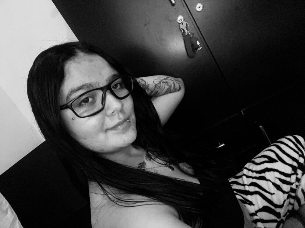 onaircams.com allyson_brown_ livesex profile in colombi cams