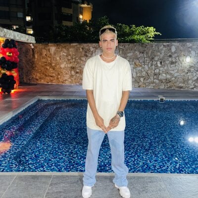MrLeoLatino