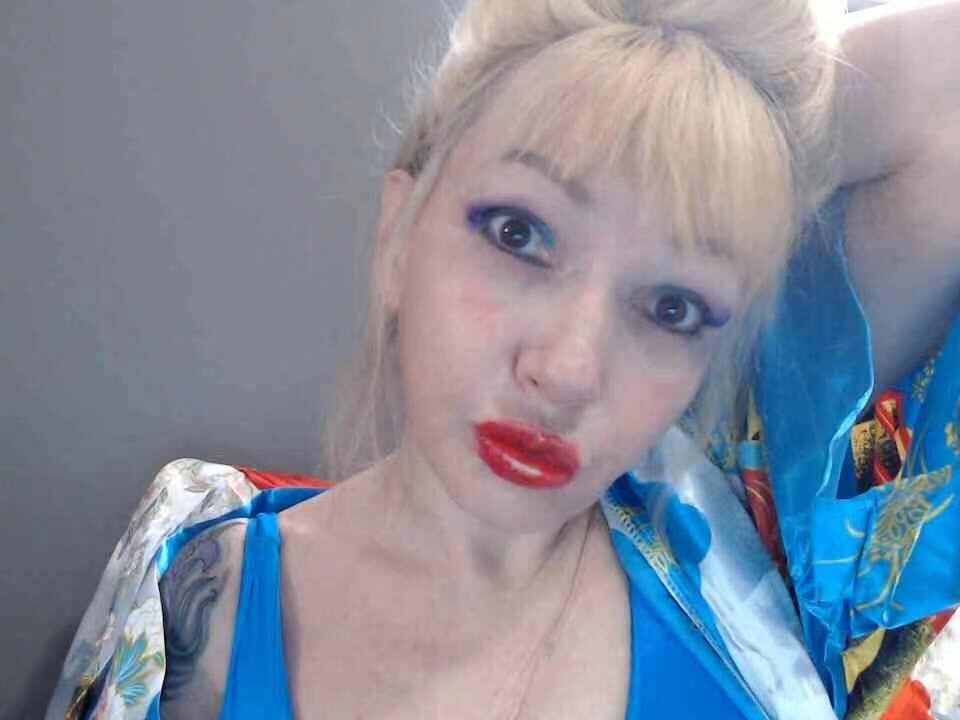 TeacherMilf 오프라인 채팅방