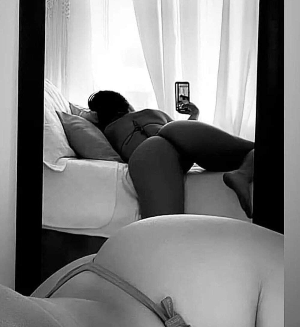 katerine_jone2