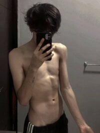 TripleGuysparty's webcam live show