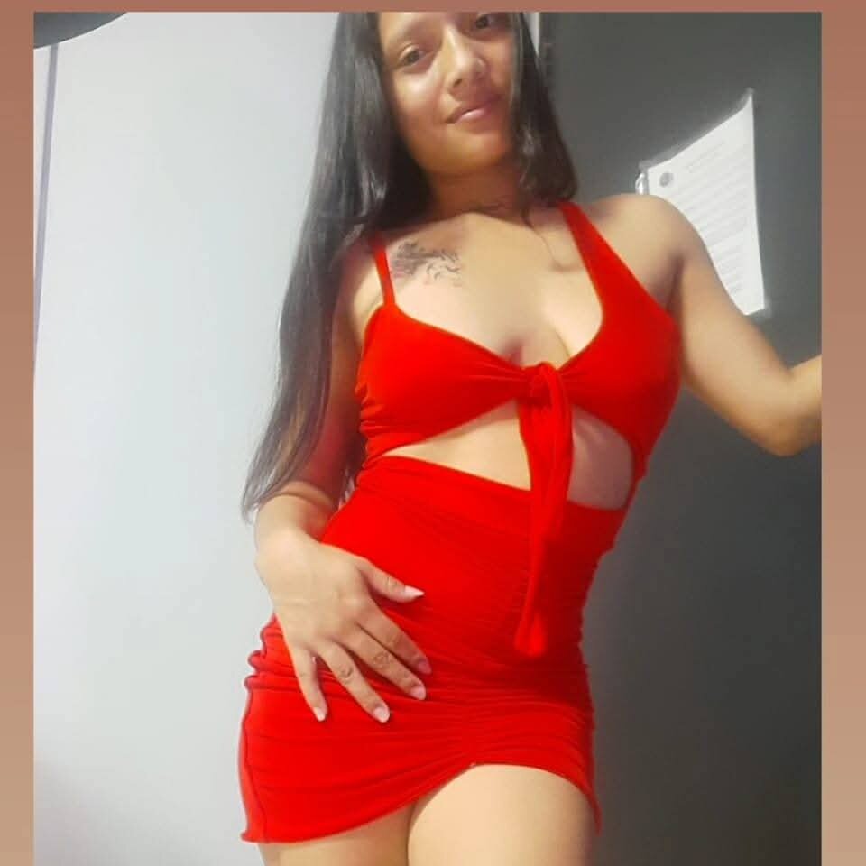 livesex.fan hade1_jk livesex profile in small-tits cams