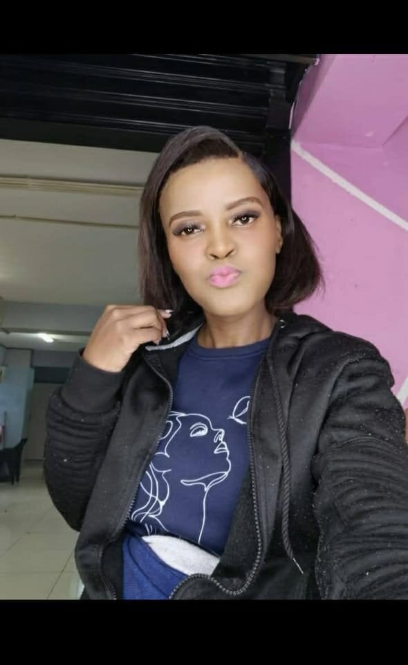 sexcityguide.com lillysluty2 livesex profile in pretty-girls-island cams