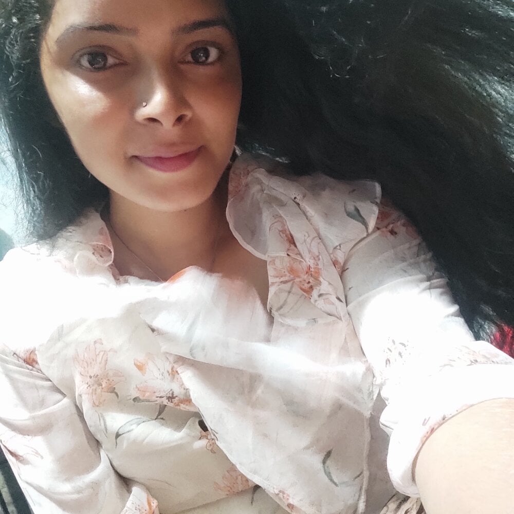 anikaislam from stripchat