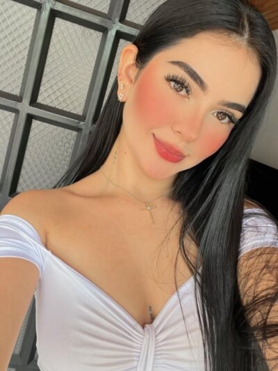 angellyc 🏝 naked chat
