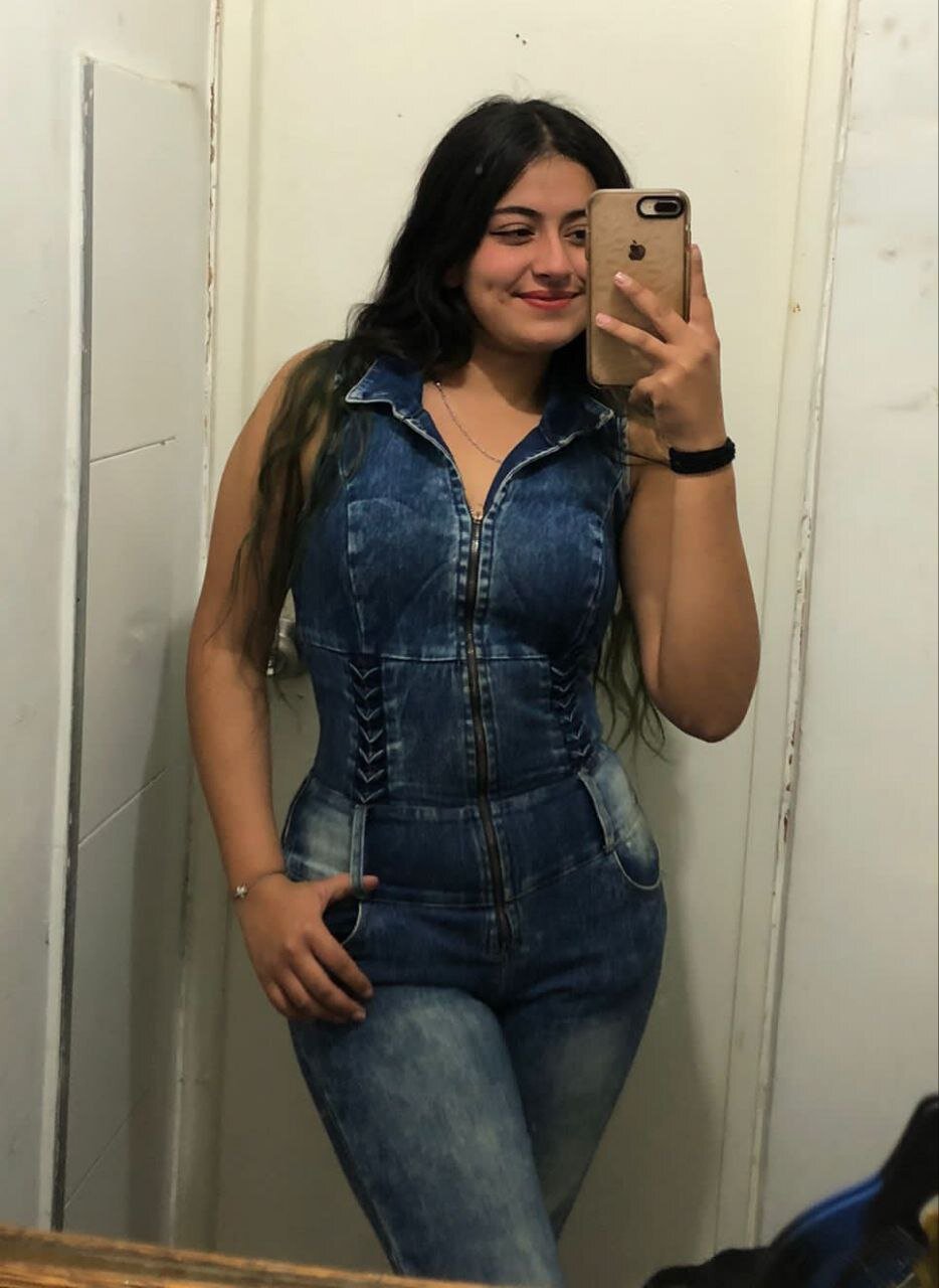 Zoey_01