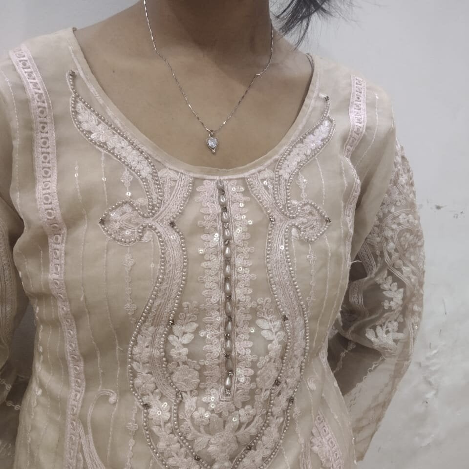 sexcams-joy.com -ishika livesex profile in lesbian cams
