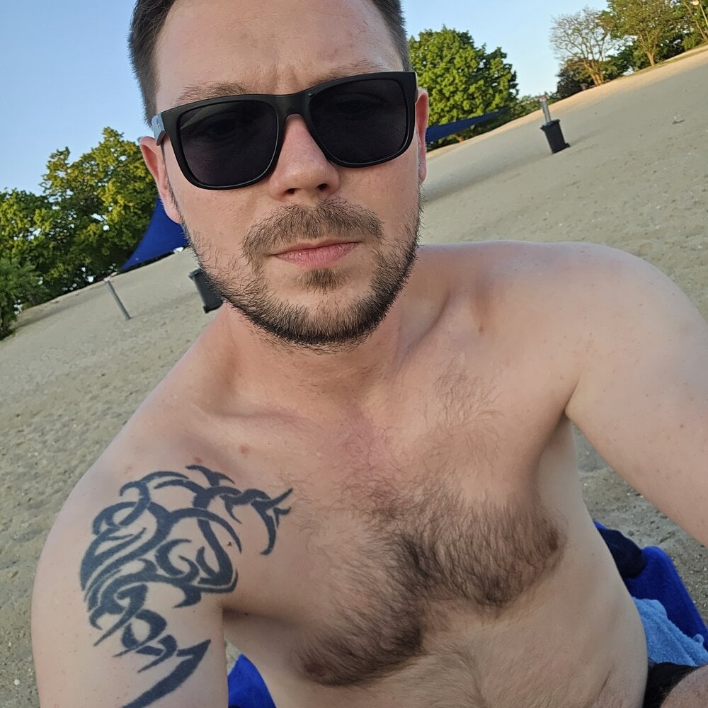 mates_93 from stripchat