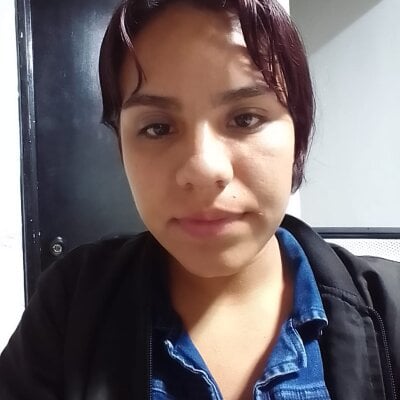 titania_fox69 from stripchat