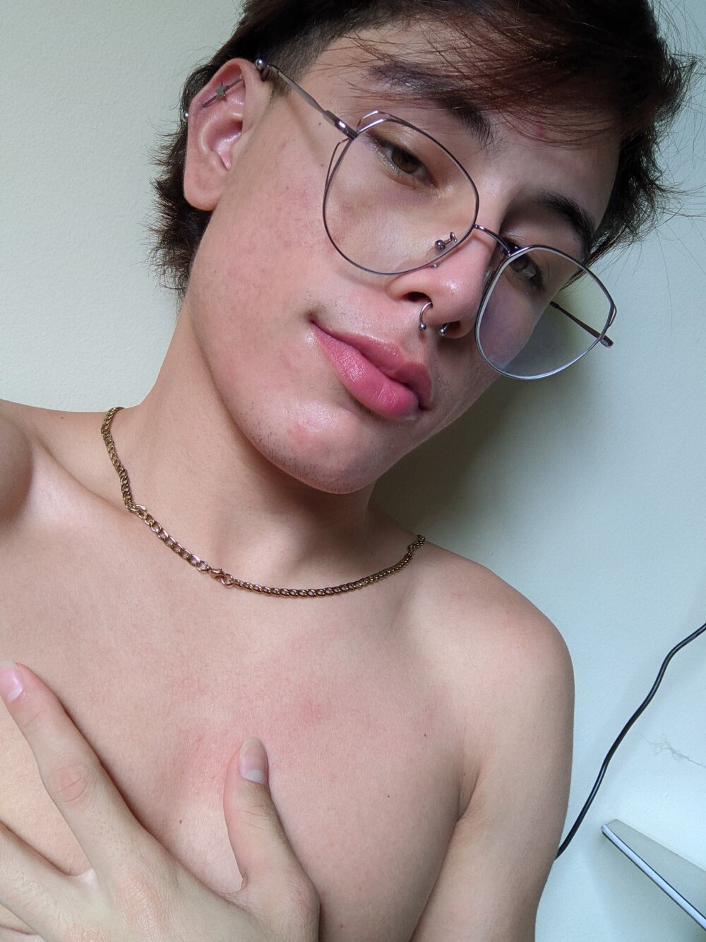 Einyel_Love profile