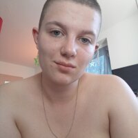 Mellow_Me's Offline XXX Chat
