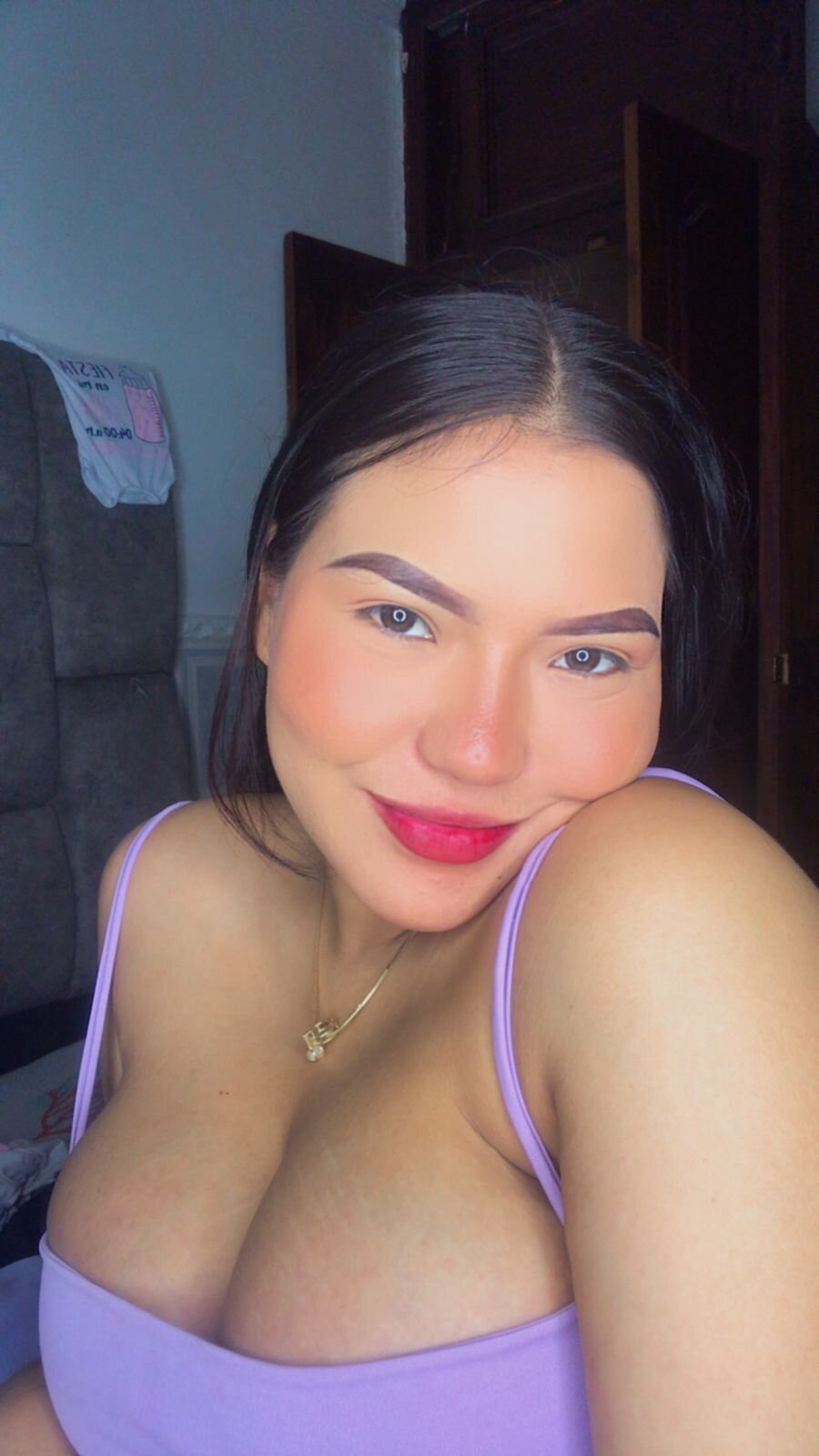 mia_cute10