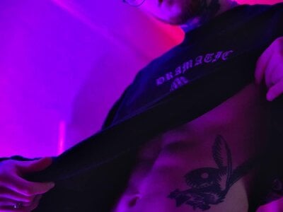 Badrabbitt_ Male Mustache Free Webcam Nude