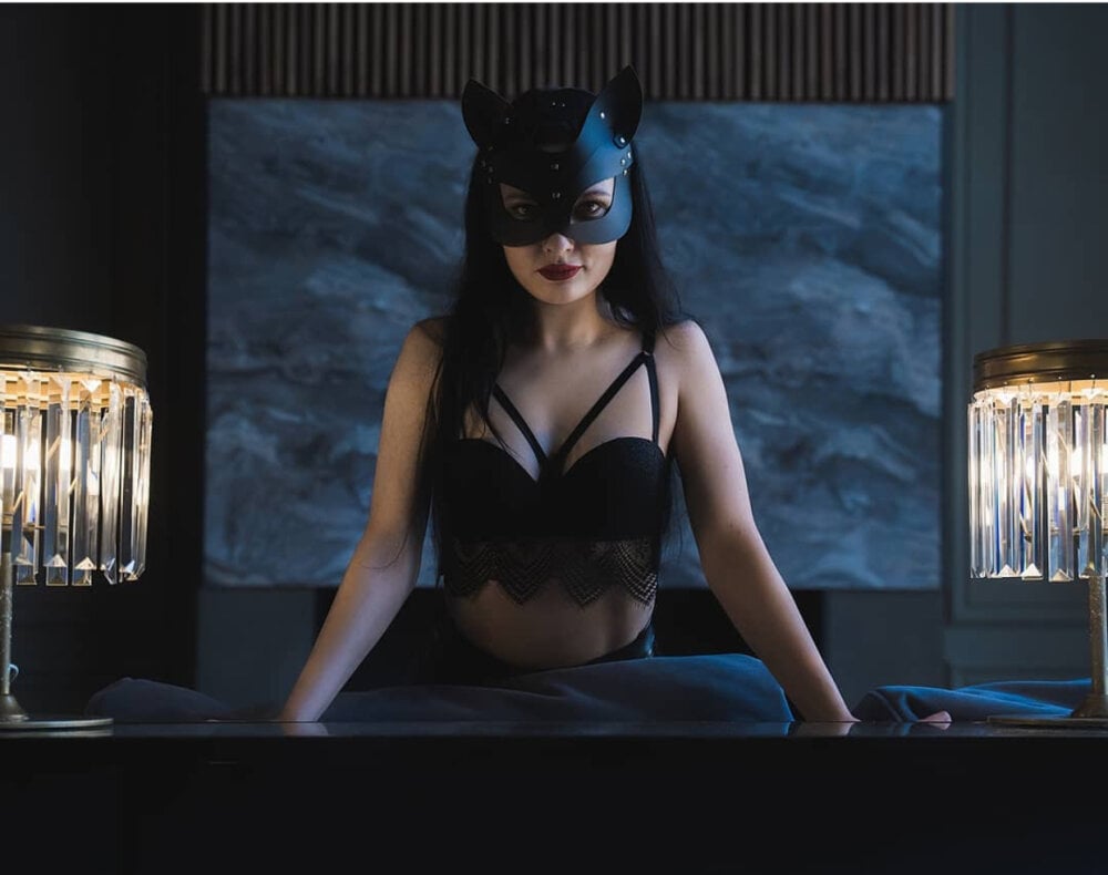 mistress_cat_ profile