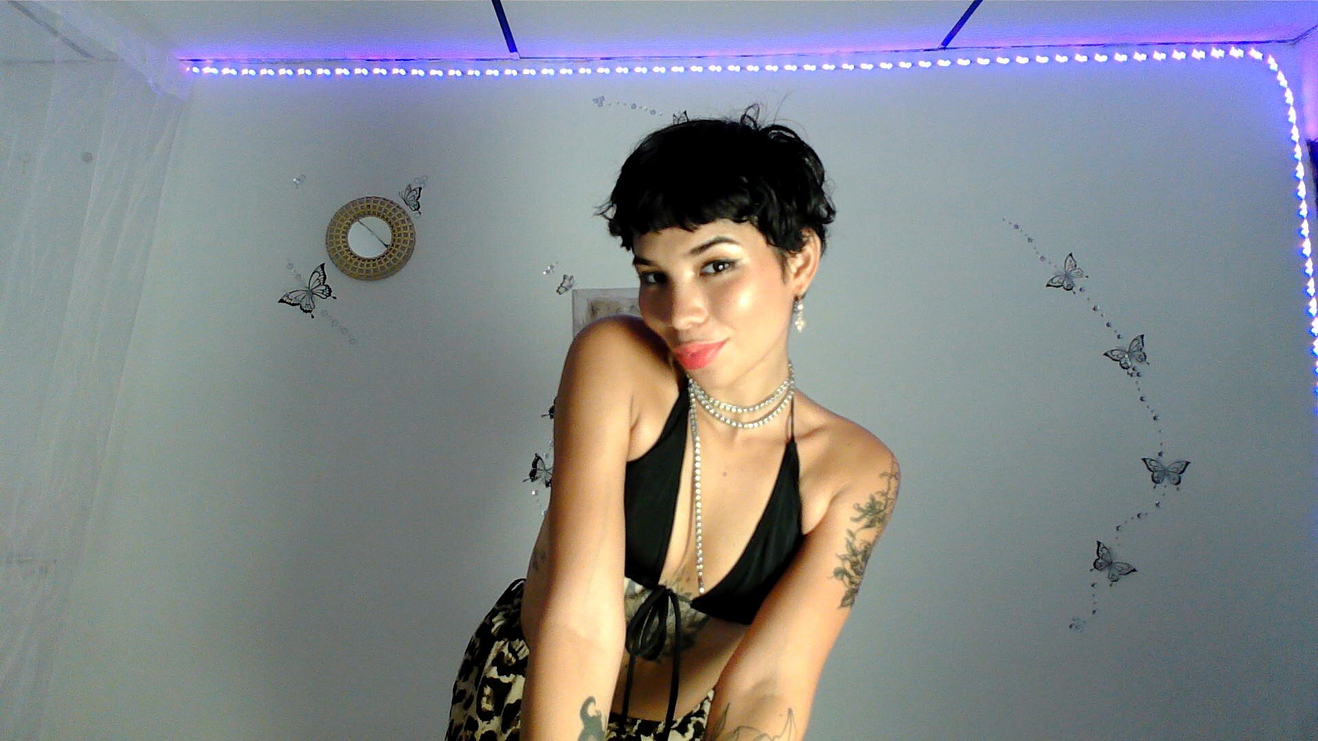 ela_skinny