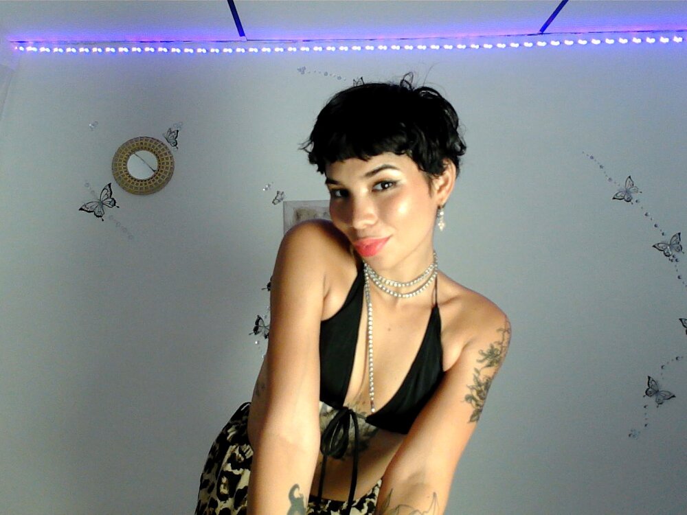 ela_skinny profile