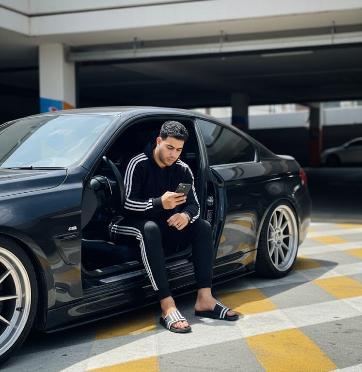 Cam boy YawlingJingoist