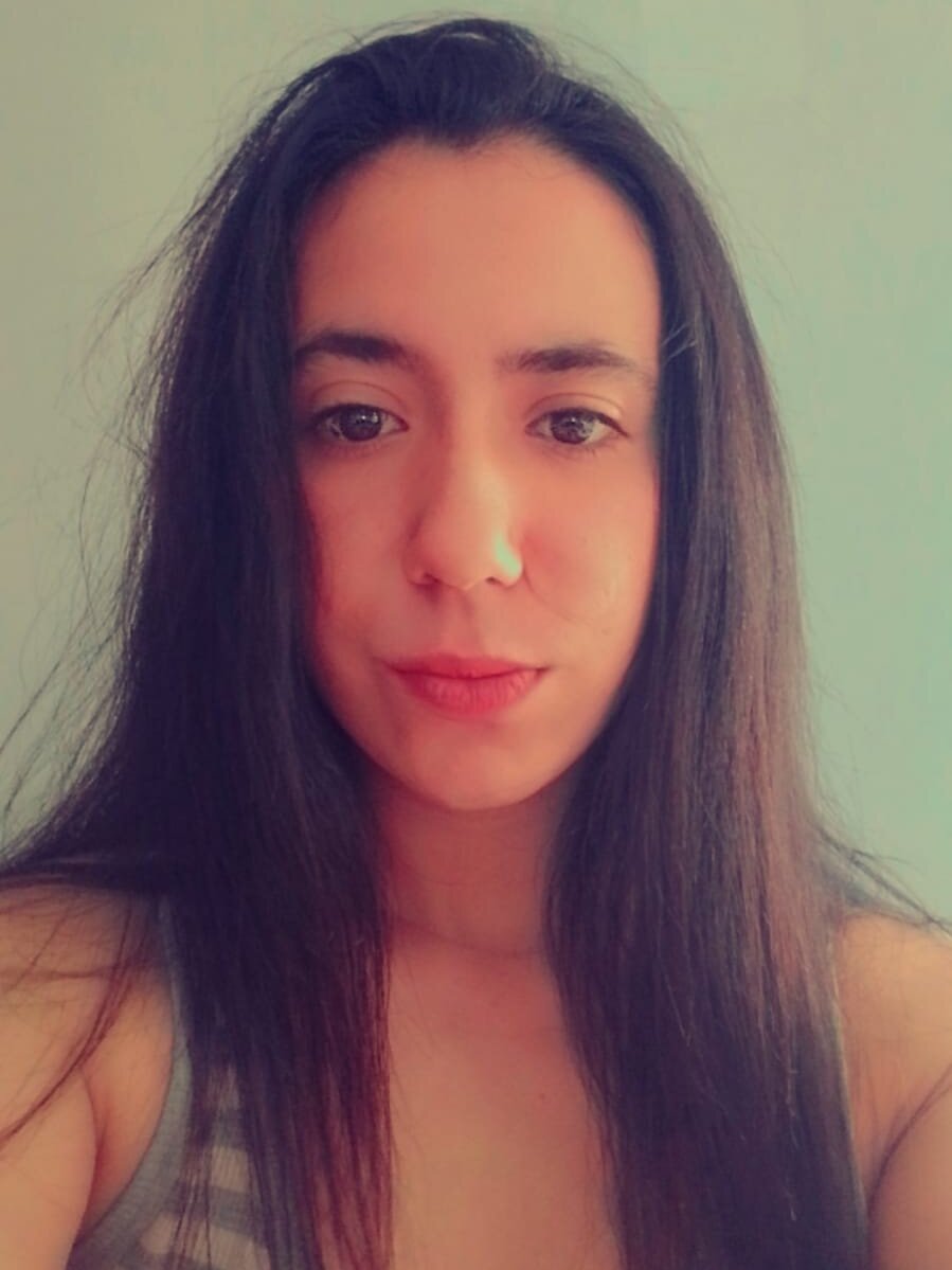 YvonneRuz profile