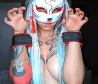 werewolf_waifu's Offline Chat Room