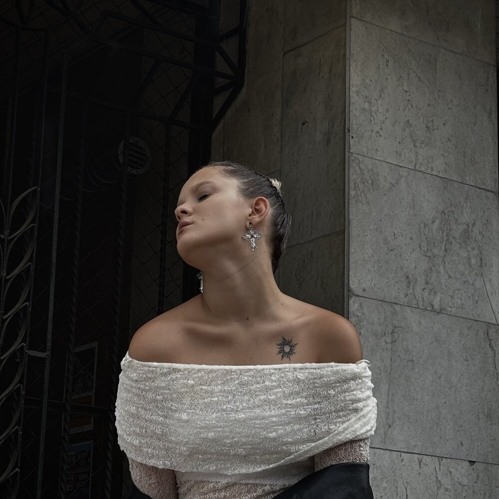 LeonaStorm profile