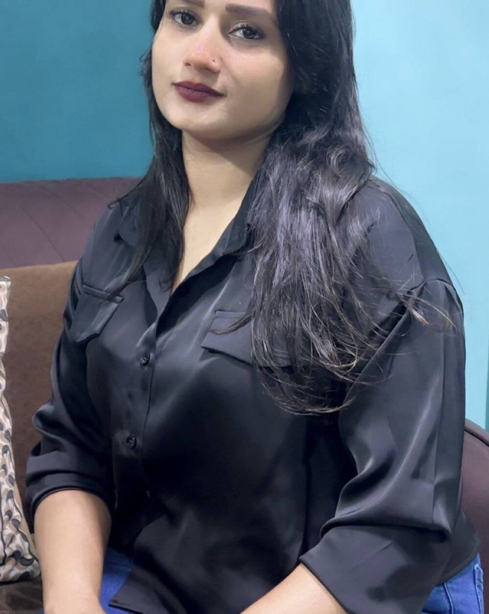 chatnmate.com heenashai livesex profile in too-hot-for-maps cams