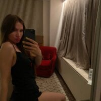 Laura_pinky's webcam live show