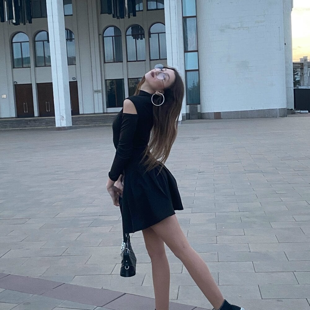 Shyselly profile