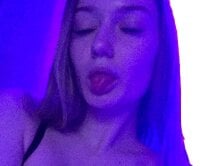 SadieAustin Offline XXX-Chat