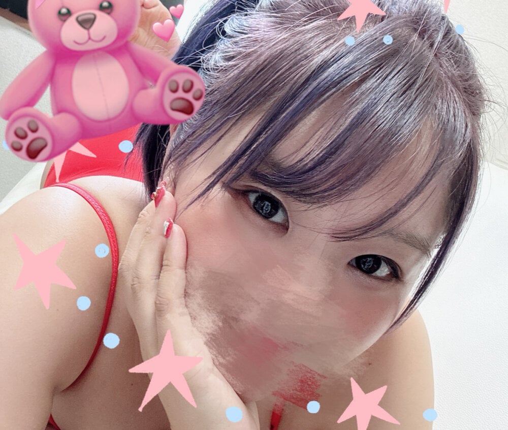 awabi_awb live cam model at StripChat