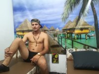 wisambigcock's Offline XXX Chat