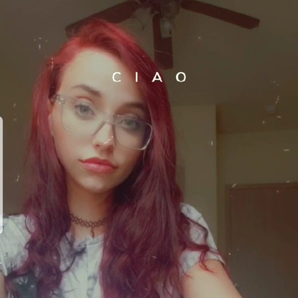 pornos.live esmerelda69 livesex profile in thin cams