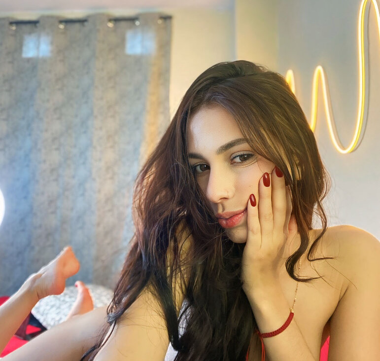 Live sex webcam photo for shanakendal2 #292850037