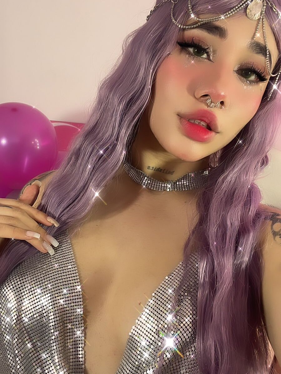 pink_quarz's Offline XXX Chat